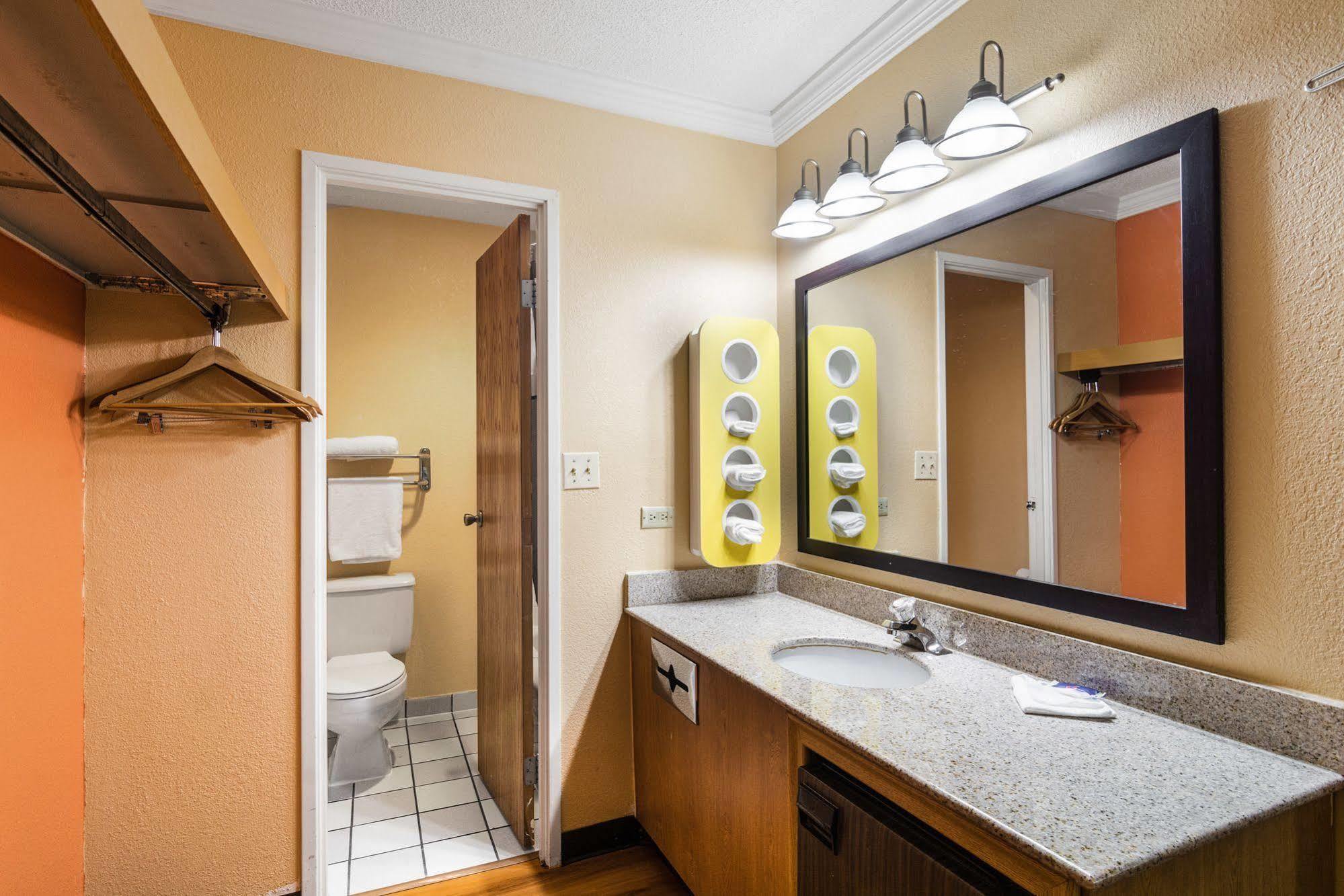 Motel 6-Libertyville, Il エクステリア 写真