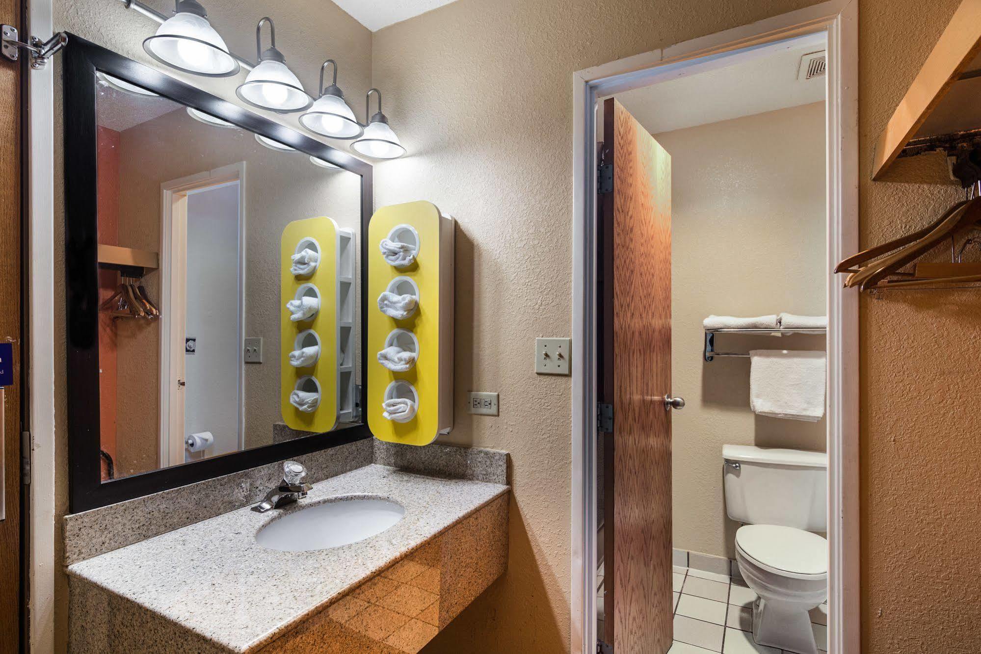 Motel 6-Libertyville, Il エクステリア 写真