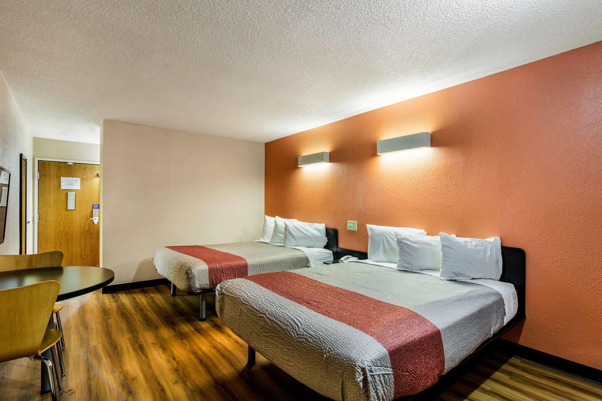 Motel 6-Libertyville, Il エクステリア 写真