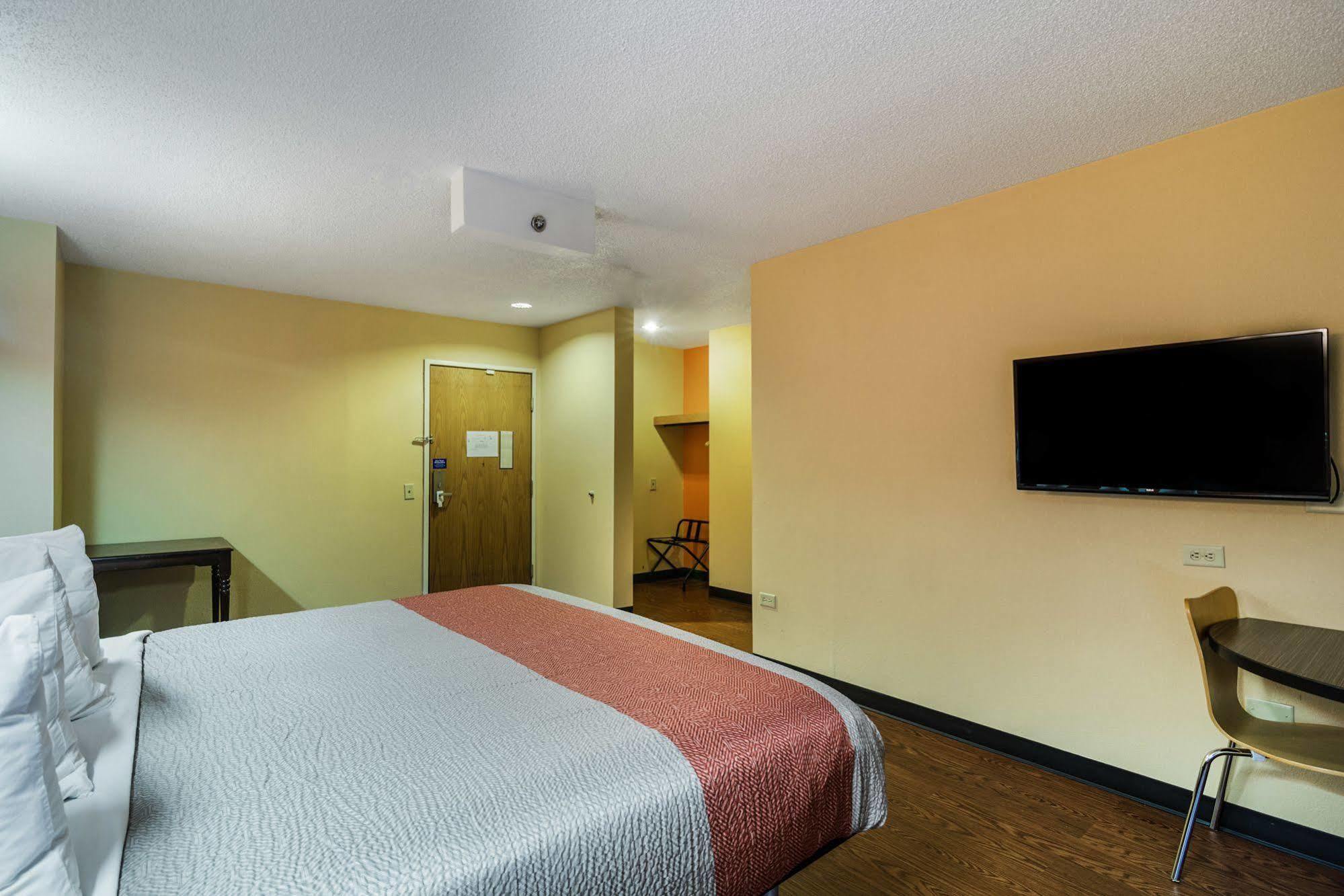Motel 6-Libertyville, Il エクステリア 写真